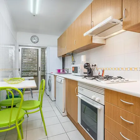 Cool Motion Rocha T2 Appartement *
