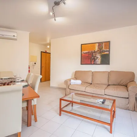 Cool Motion Rocha T2 Apartment Portimão