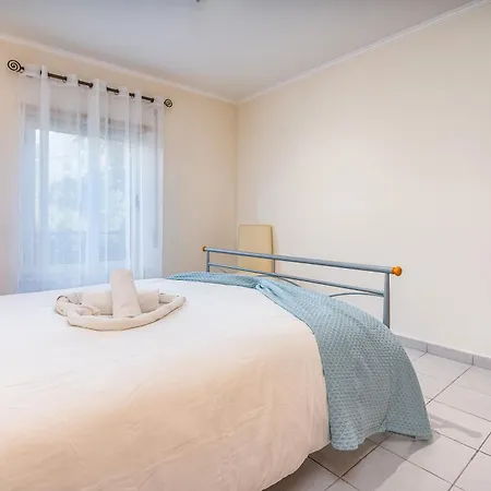 Cool Motion Rocha T2 Daire Portimão