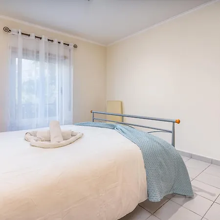 Apartamento Cool Motion Rocha T2 *